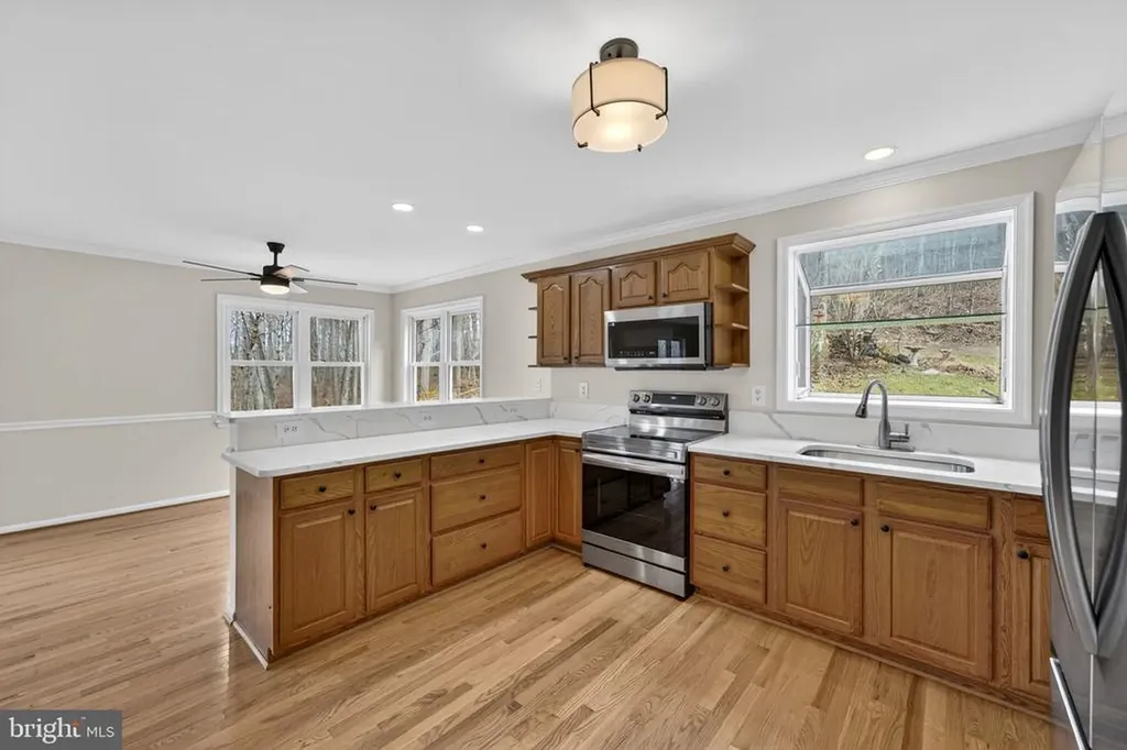 584 Poes Road S Amissville VA 20106