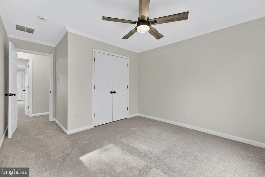 584 Poes Road S Amissville VA 20106