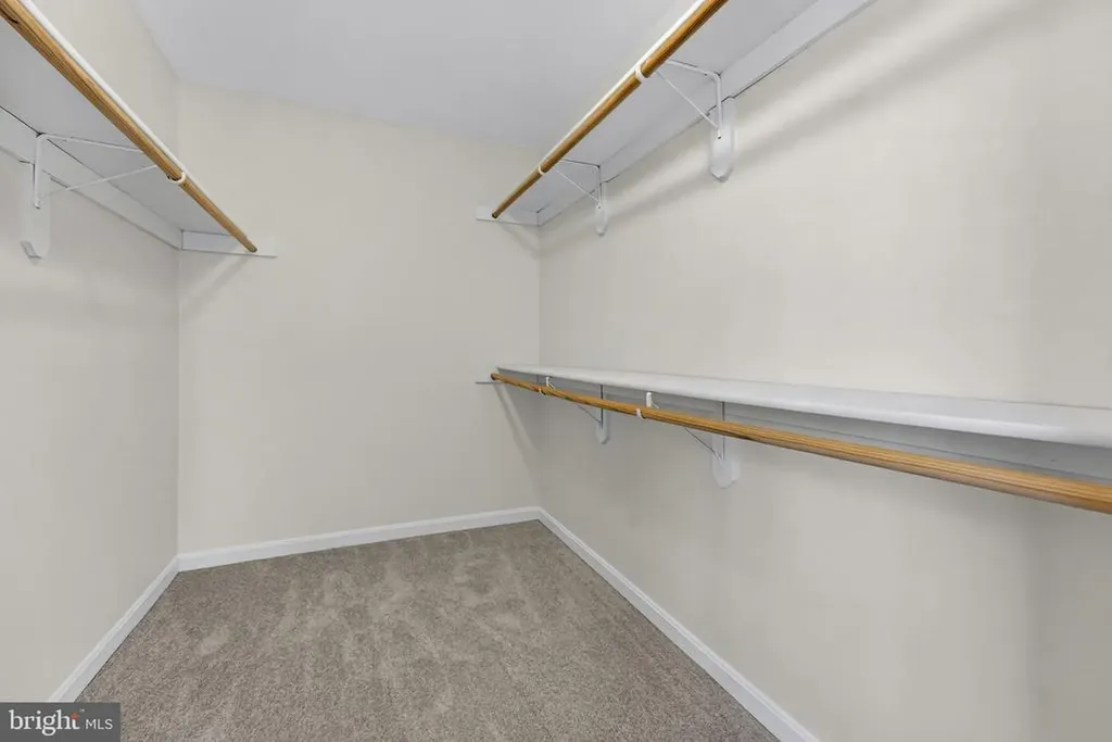 584 Poes Road S Amissville VA 20106