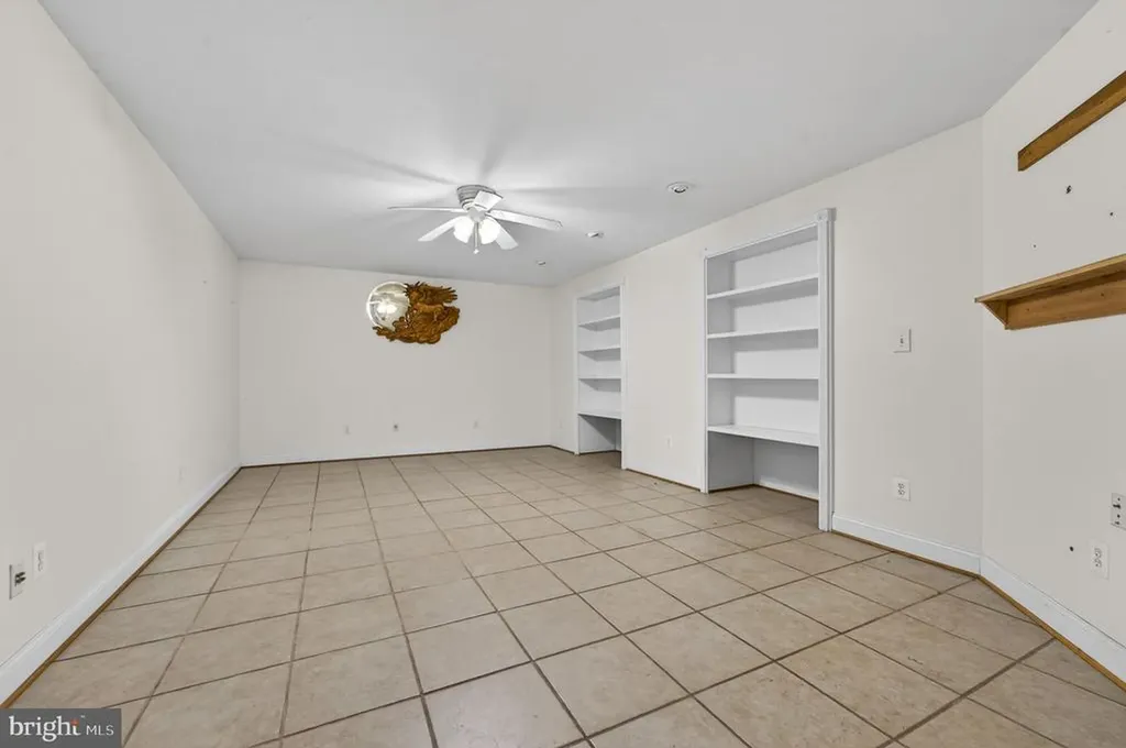 584 Poes Road S Amissville VA 20106