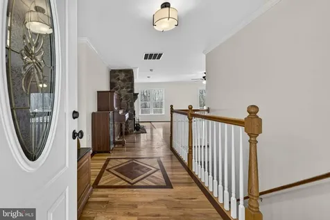584 Poes Road S Amissville VA 20106