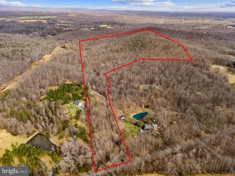 584 Poes Road S Amissville VA 20106