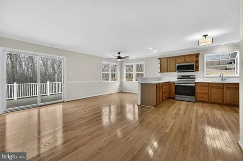 584 Poes Road S Amissville VA 20106