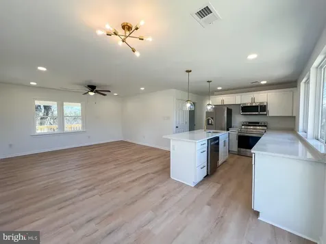 22 Hopewell Lane Sperryville VA 22740
