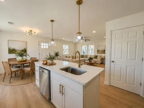 22 Hopewell Lane Sperryville VA 22740