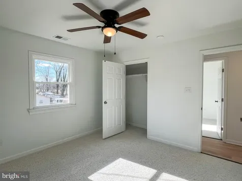 22 Hopewell Lane Sperryville VA 22740