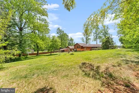 14945 Lee Highway Amissville VA 20106