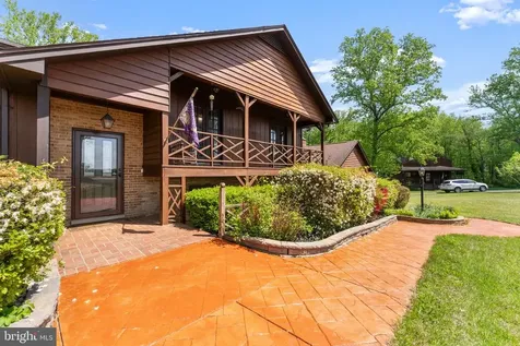 14945 Lee Highway Amissville VA 20106