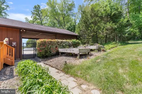 14945 Lee Highway Amissville VA 20106