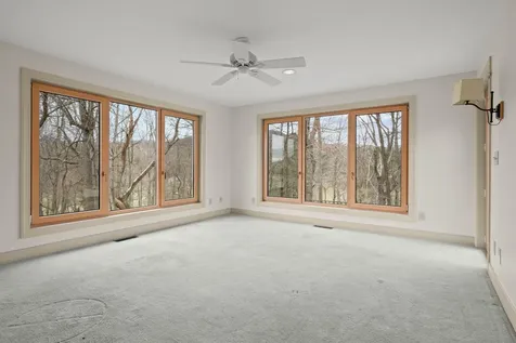 94 Old Hollow Road Sperryville VA 22740