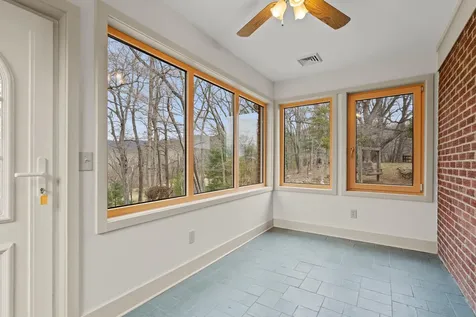 94 Old Hollow Road Sperryville VA 22740