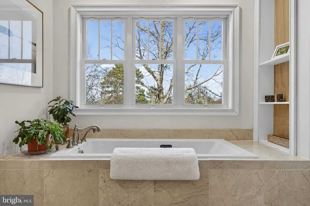 40 Angel Kiss Lane Castleton VA 22716