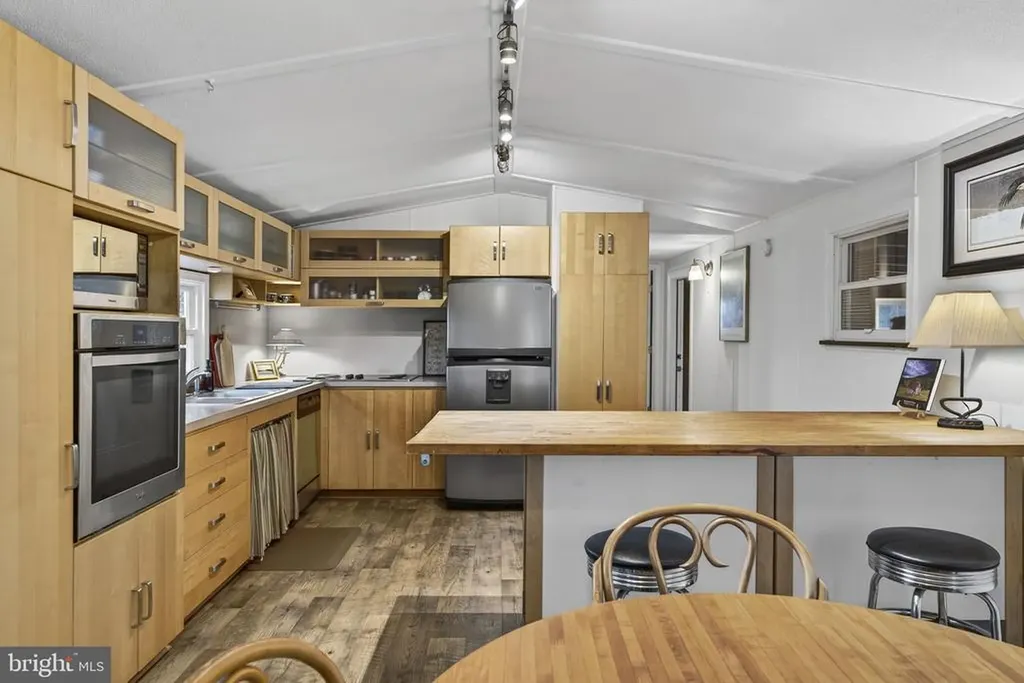 40 Angel Kiss Lane Castleton VA 22716