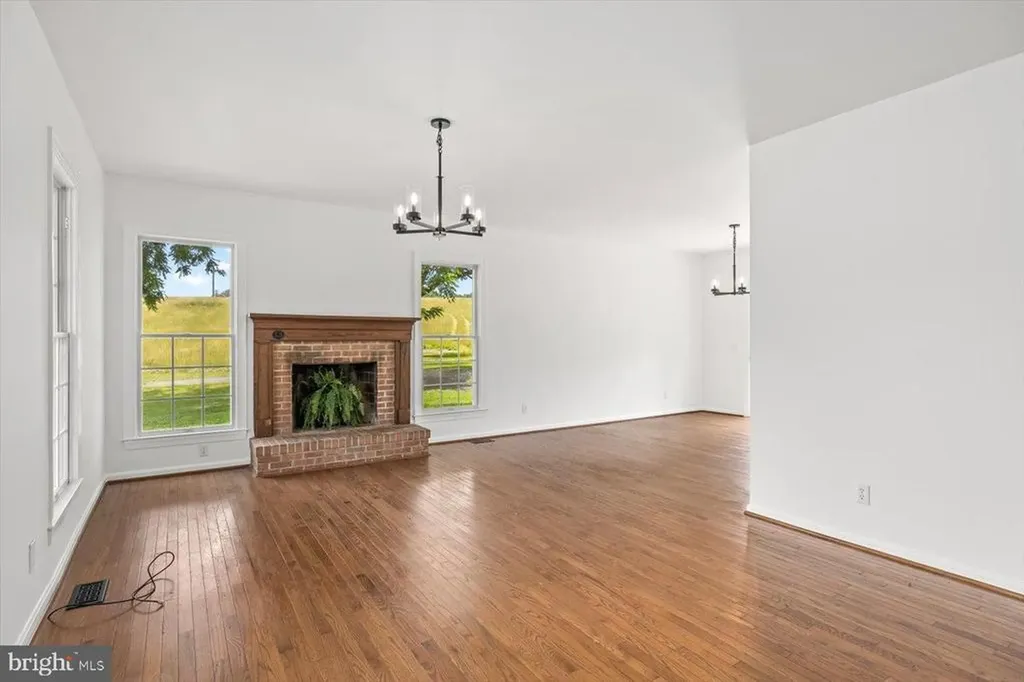 274 Aaron Mountain Road Castleton VA 22716