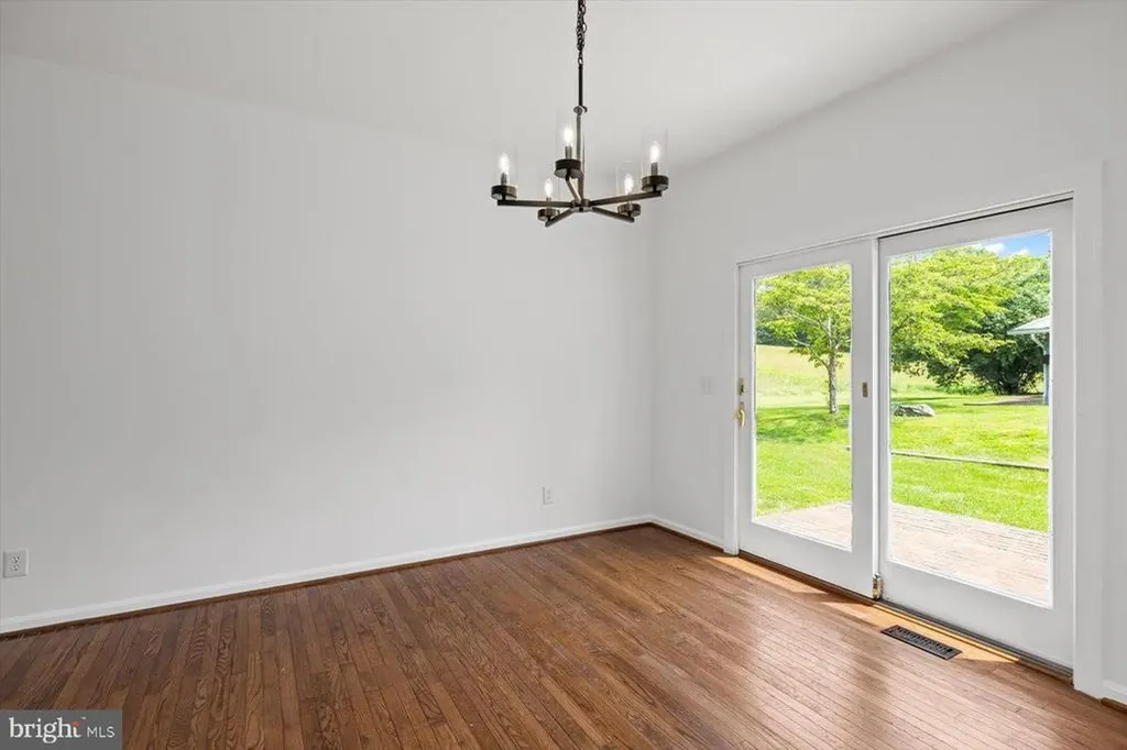 274 Aaron Mountain Road Castleton VA 22716