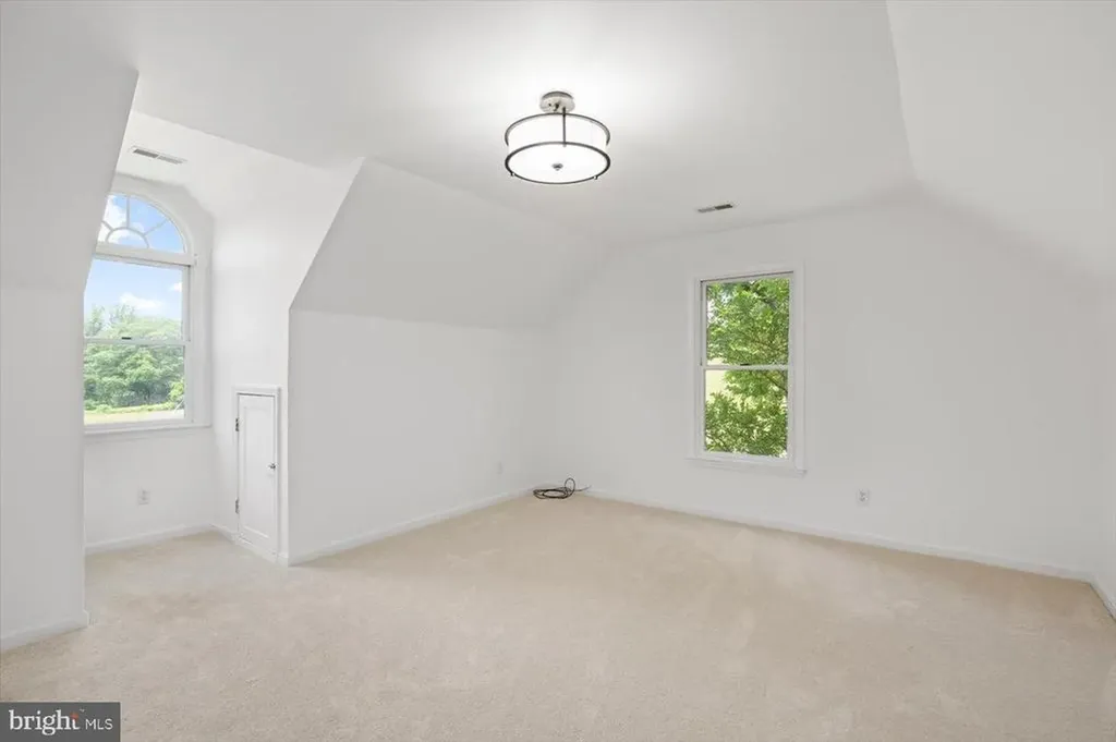 274 Aaron Mountain Road Castleton VA 22716