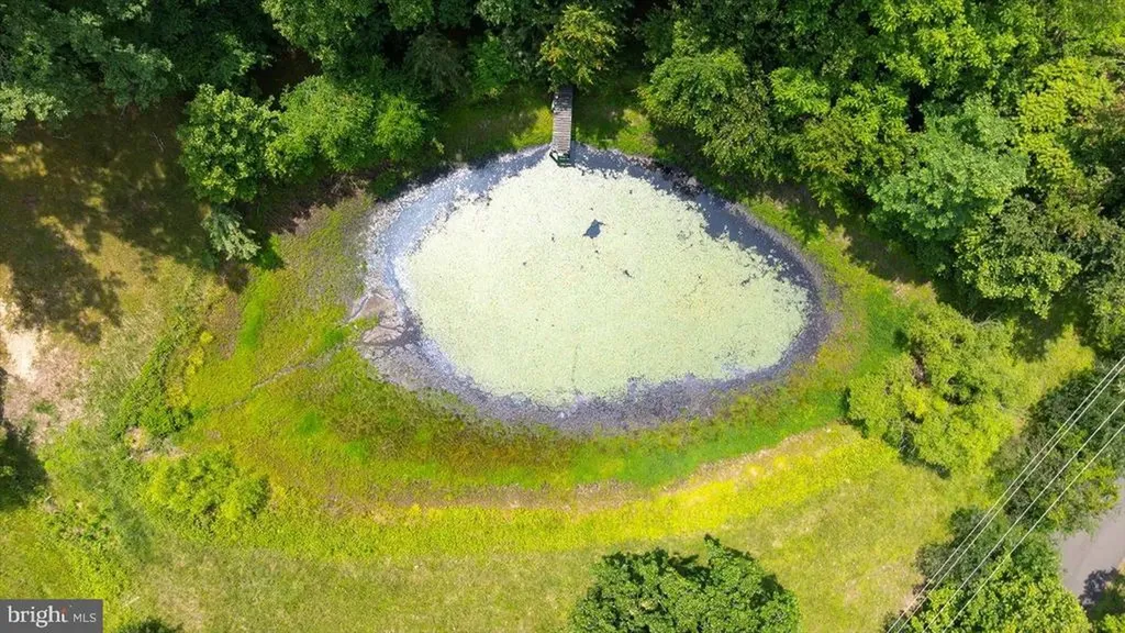 274 Aaron Mountain Road Castleton VA 22716