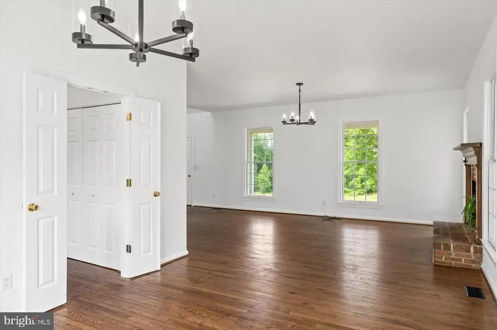 274 Aaron Mountain Road Castleton VA 22716