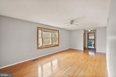 375 Seven Ponds Road Amissville VA 20106
