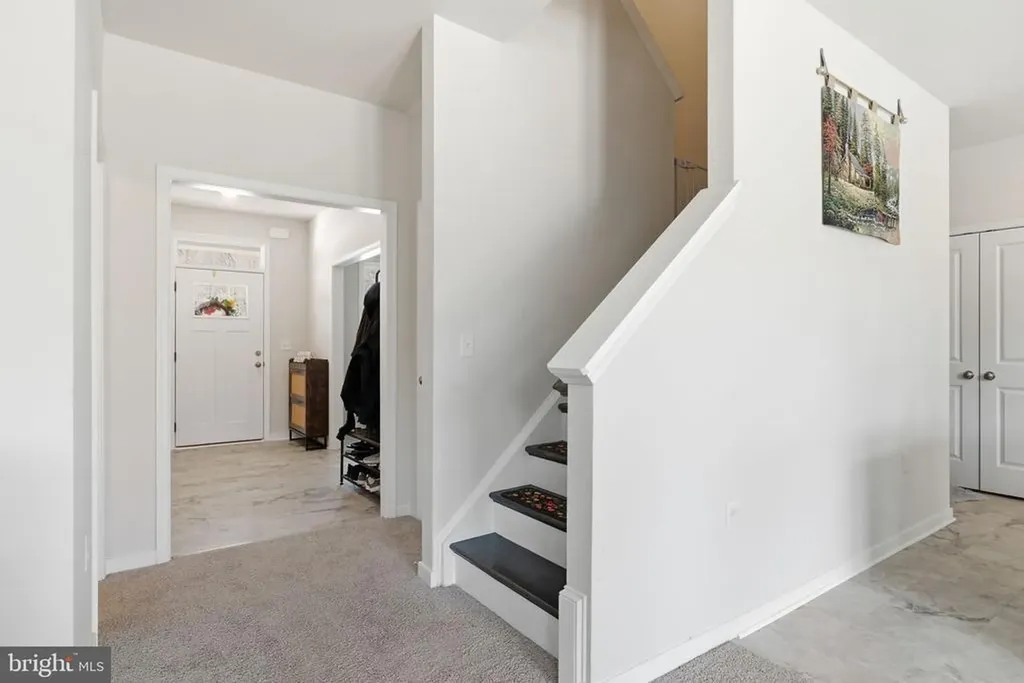 616 Poes Road S Amissville VA 20106