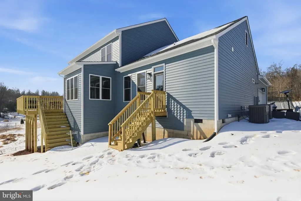 616 Poes Road S Amissville VA 20106