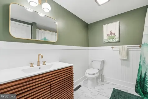 10 Ashby Road Sperryville VA 22740