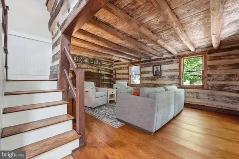 10 Ashby Road Sperryville VA 22740