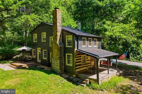 10 Ashby Road Sperryville VA 22740