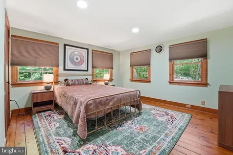 10 Ashby Road Sperryville VA 22740