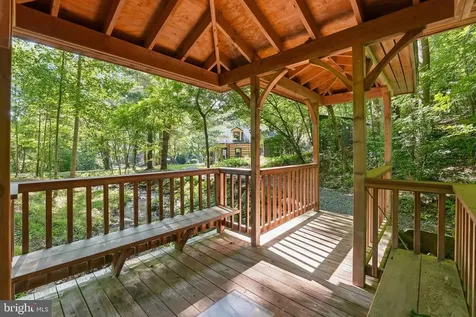 10 Ashby Road Sperryville VA 22740