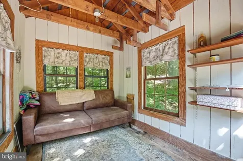 10 Ashby Road Sperryville VA 22740