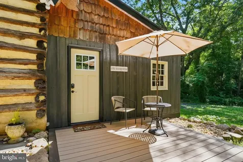 10 Ashby Road Sperryville VA 22740