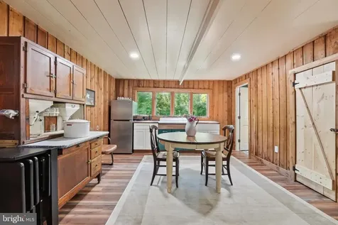 10 Ashby Road Sperryville VA 22740
