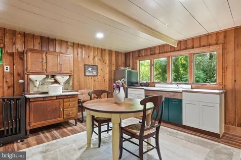 10 Ashby Road Sperryville VA 22740