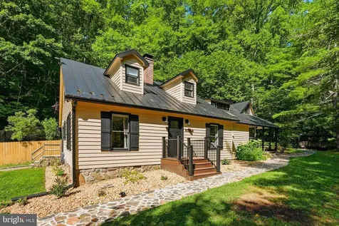 10 Ashby Road Sperryville VA 22740