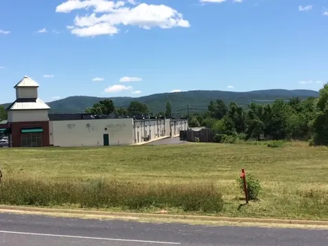 141 Lucy Lane Waynesboro VA 22980