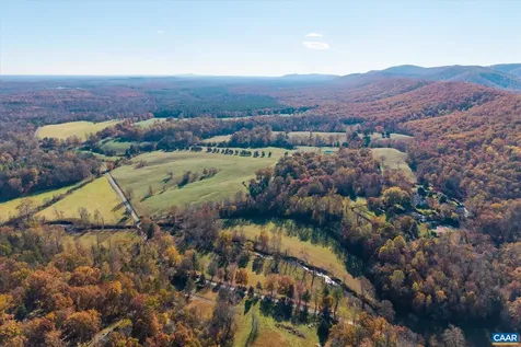 3392 Edgemont Farm North Garden VA 22959