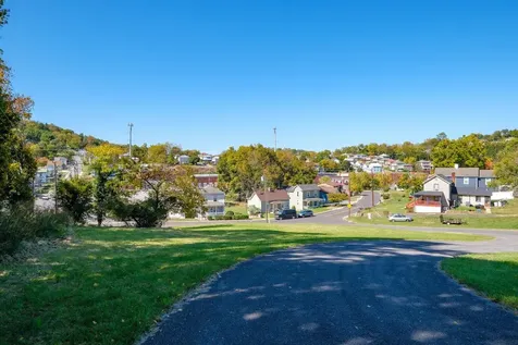 603 Calvert Street Staunton VA 24401