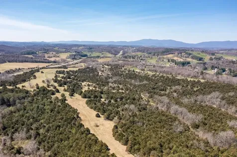3 Crown Ridge Berry Farm Road Staunton VA 24401