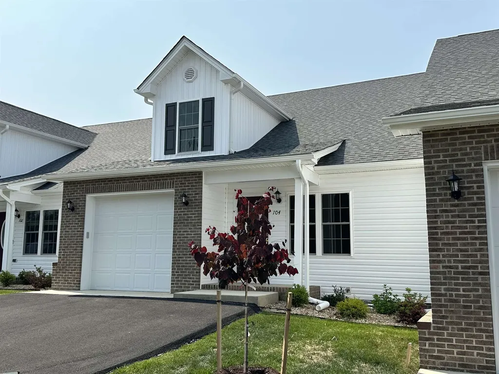 104 Collinswood Drive Staunton VA 24401