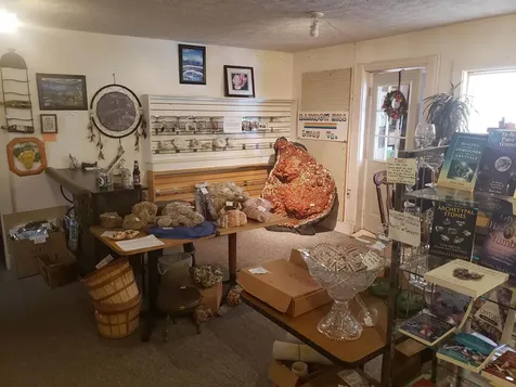 2487/2547 Us Hwy 211 W Luray VA 22835