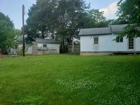 2487/2547 Us Hwy 211 W Luray VA 22835