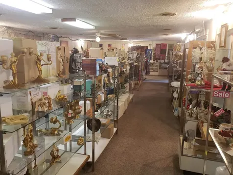 2487/2547 Us Hwy 211 W Luray VA 22835