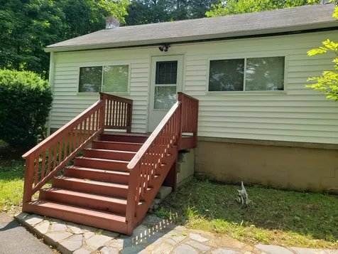 2487/2547 Us Hwy 211 W Luray VA 22835