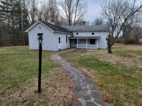 503 Augusta Avenue Grottoes VA 24441