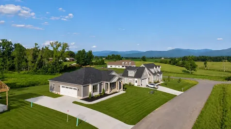 5025 Boxer Loop Mcgaheysville VA 22840