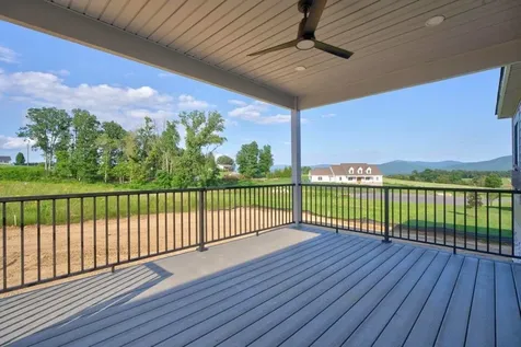 5025 Boxer Loop Mcgaheysville VA 22840