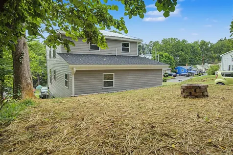 427 Montgomery Avenue Staunton VA 24401