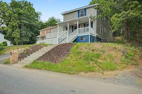 427 Montgomery Avenue Staunton VA 24401