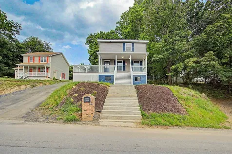 427 Montgomery Avenue Staunton VA 24401